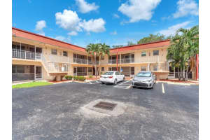 2041 NW 81 ST. 414, Pembroke Pines, FL 33024 Sold 01/09/25