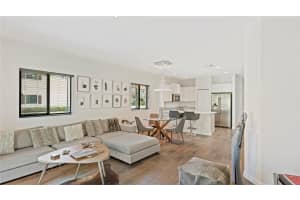 4212 N Dixie Hwy 32, Oakland Park, FL 33334 Sold 01/10/25