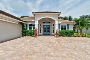 6095 Graysen SQ, Vero Beach, FL 32967 Sold 03/31/25