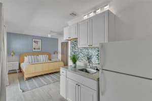 1300 Arthur St, Hollywood, FL 33019 Sold 04/11/25