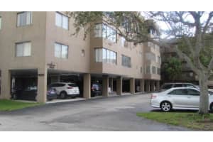 8020 Hampton Blvd 203, North Lauderdale, FL 33068 Sold 11/25/24