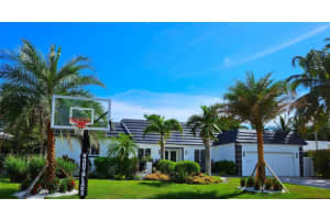 930 Jefferson St, Hollywood, FL 33019 Sold 11/12/24