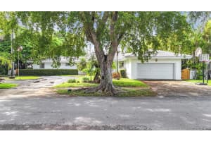 1311 Jefferson St, Hollywood, FL 33019 Sold 03/07/25