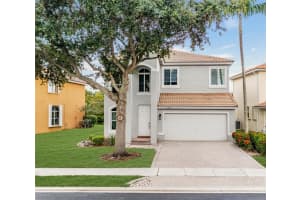 2230 NW 77th Ter, Hollywood, FL 33024 Sold 11/22/24