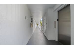 103 Royal Park Dr E3, Oakland Park, FL 33309 Sold 03/24/25