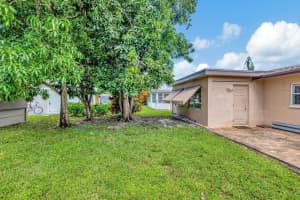 6103 NW 73rd Ter, Tamarac, FL 33321 Sold 11/26/24