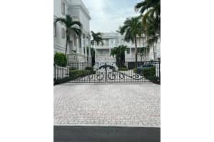 1778 Bay Dr 1778, Pompano Beach, FL 33062 Sold 10/14/25