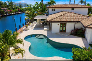 2813 NE 28th St, Fort Lauderdale, FL 33306 Sold 02/07/25