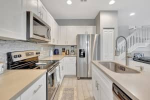 4547 NW 48th Ter, Tamarac, FL 33319 Sold 11/01/24