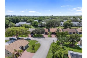 2014 Sw 17th Dr, Deerfield Beach, FL 33442 Sold 12/10/24