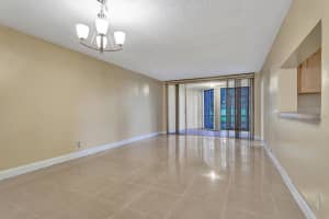 1931 Sabal Palm Dr 107, Davie, FL 33324 Sold 12/04/24
