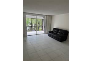 3690 Inverrary Dr 3K, Lauderhill, FL 33319 Sold 04/04/25