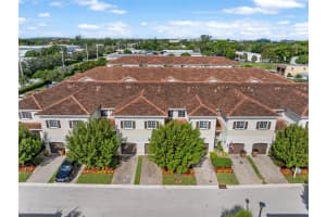 375 SE 1st Way, Deerfield Beach, FL 33441 Sold 11/19/24