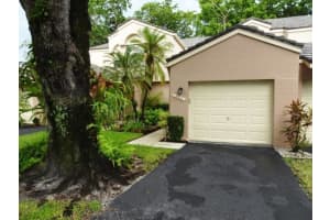 152 NW 98th Ter 152, Plantation, FL 33324 Sold 12/06/24