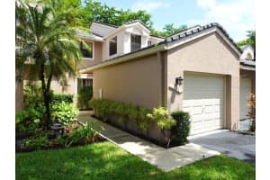 152 NW 98th Ter 152, Plantation, FL 33324 Sold 12/06/24