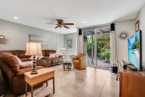 658 Kensington Pl 11B, Fort Lauderdale, FL 33305 Sold 12/11/24