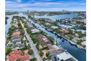 1620 SE 9 Street, Fort Lauderdale, FL 33316 Sold 12/16/24