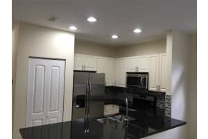 10672 lago welleby dr, Sunrise, FL 33351 Sold 10/15/24