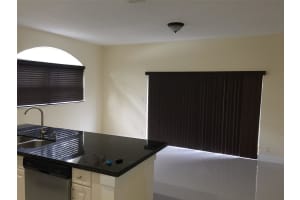 10672 lago welleby dr, Sunrise, FL 33351 Sold 10/15/24