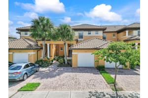 8186 NW 127th Ln 31-E, Parkland, FL 33076 Sold 12/02/24