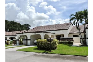 5698 Parkwalk Cir 5698, Boynton Beach, FL 33472 Sold 11/01/24