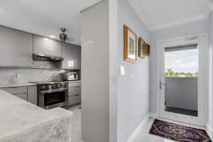 2200 NE 33rd Ave 5C, Fort Lauderdale, FL 33305 Sold 12/09/24