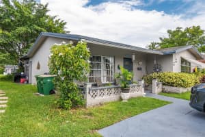 7311 NW 57th Dr, Tamarac, FL 33321 Sold 11/05/24