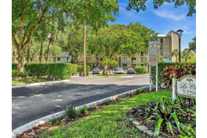 2209 S Cypress Bend Dr 506, Pompano Beach, FL 33069 Sold 11/01/24