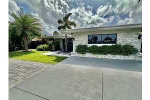 4231 NE 16th Ter, Oakland Park, FL 33334 Sold 11/12/24