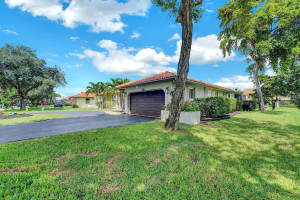 10885 SW 1st Ct, Coral Springs, FL 33071 Sold 10/25/24