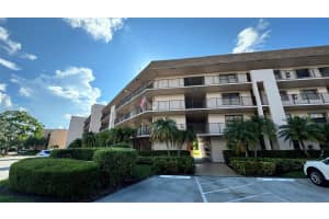 10207 Sunrise Lakes Blvd 301, Sunrise, FL 33322 Sold 11/20/25