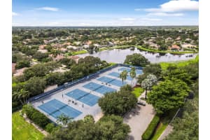 3517 Lakeside Dr, Davie, FL 33328 Sold 12/06/24