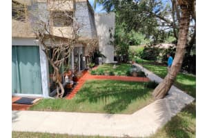 711 NW 25th Ave D, Delray Beach, FL 33445 Sold 01/07/25
