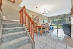 1952 Discovery Cir E, Deerfield Beach, FL 33442 Sold 03/19/25