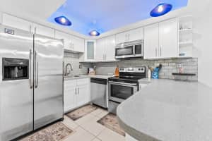 51 Madrid Ln 2-14, Fort Lauderdale, FL 33324 Sold 10/30/24