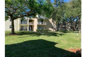 431 Executive Center Dr 107, West Palm Beach, FL 33401 Sold 12/17/24