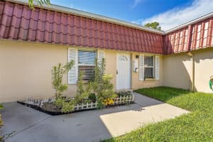 679 Marlboro Oval 679, Lake Worth, FL 33467 Sold 11/05/24