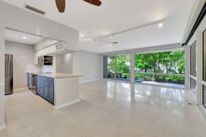 3209 SE 11th St Villa 9E, Pompano Beach, FL 33062 Sold 04/30/25