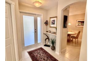 1050 Papaya St, Hollywood, FL 33019 Sold 12/20/24