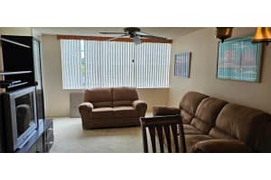 1000 Saint Charles Place, Pembroke Pines, FL 33026 - MLS#F10462240