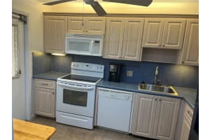 3010 N Course Dr 409, Pompano Beach, FL 33069 Sold 12/20/24