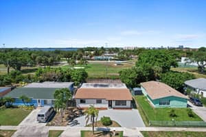 1349 13th St, West Palm Beach, FL 33401 Sold 06/02/25