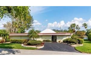 5604 Melaleuca Dr, Tamarac, FL 33319 Sold 03/11/25