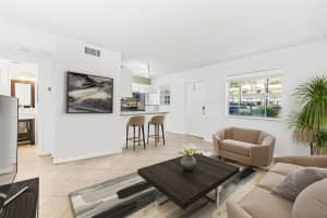 2660 NE 8th Ave 204, Wilton Manors, FL 33334 Sold 11/04/24