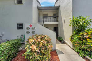 3267 Cocoplum Cir 3340, Coconut Creek, FL 33063 Sold 12/16/24