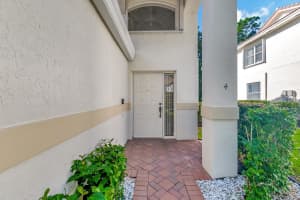 7886 Laina Ln 4, Boynton Beach, FL 33437 Sold 11/14/24