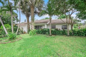 8233 NW 3rd Pl, Coral Springs, FL 33071 Sold 01/13/25