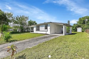 651 SW 28th Dr, Fort Lauderdale, FL 33312 Sold 10/31/24