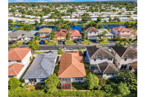6866 NW 69th Ct, Tamarac, FL 33321 Sold 02/14/25