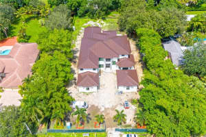 11951 Sw 3rd St, Plantation